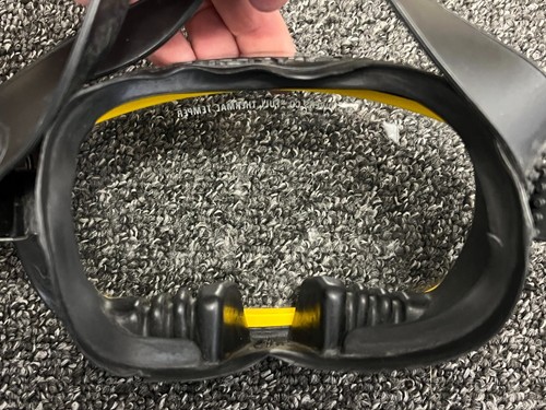 Vintage US Divers Co Atlantis Full Thermal Temper Scuba Diving Goggles **Read** - Picture 4 of 11