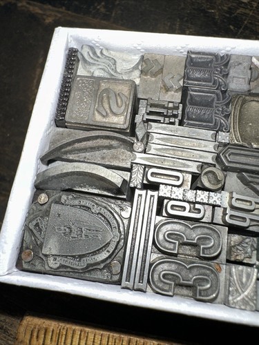 Print Blocks “ Ornamental Borders Dingbats ” Variety of Designs! -5 Lead & Copp - Picture 2 of 24