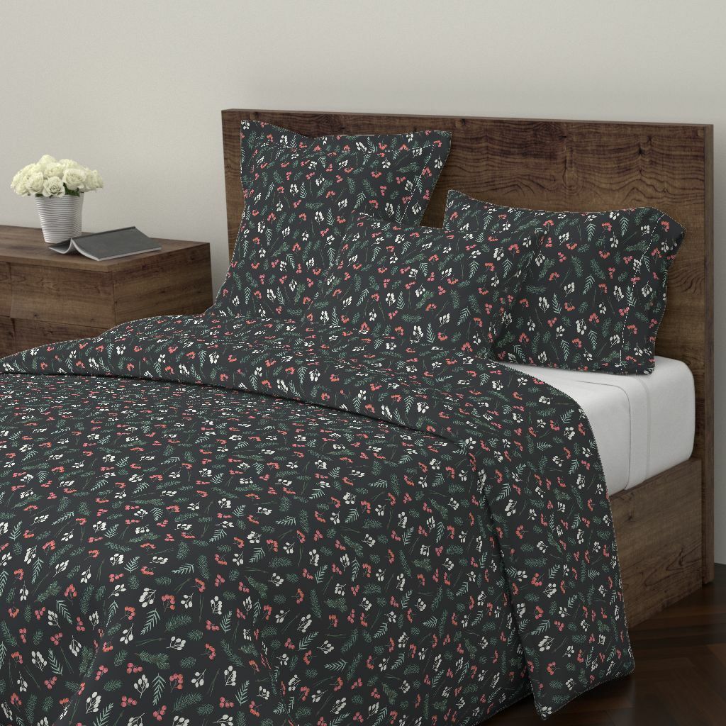 Christmas Holly And Mistletoe Christmas Christmas Sateen Duvet Cover by Roostery Christmas Holly And Mistletoe Christmas Christmas Sateen Duvet Cover by Roostery