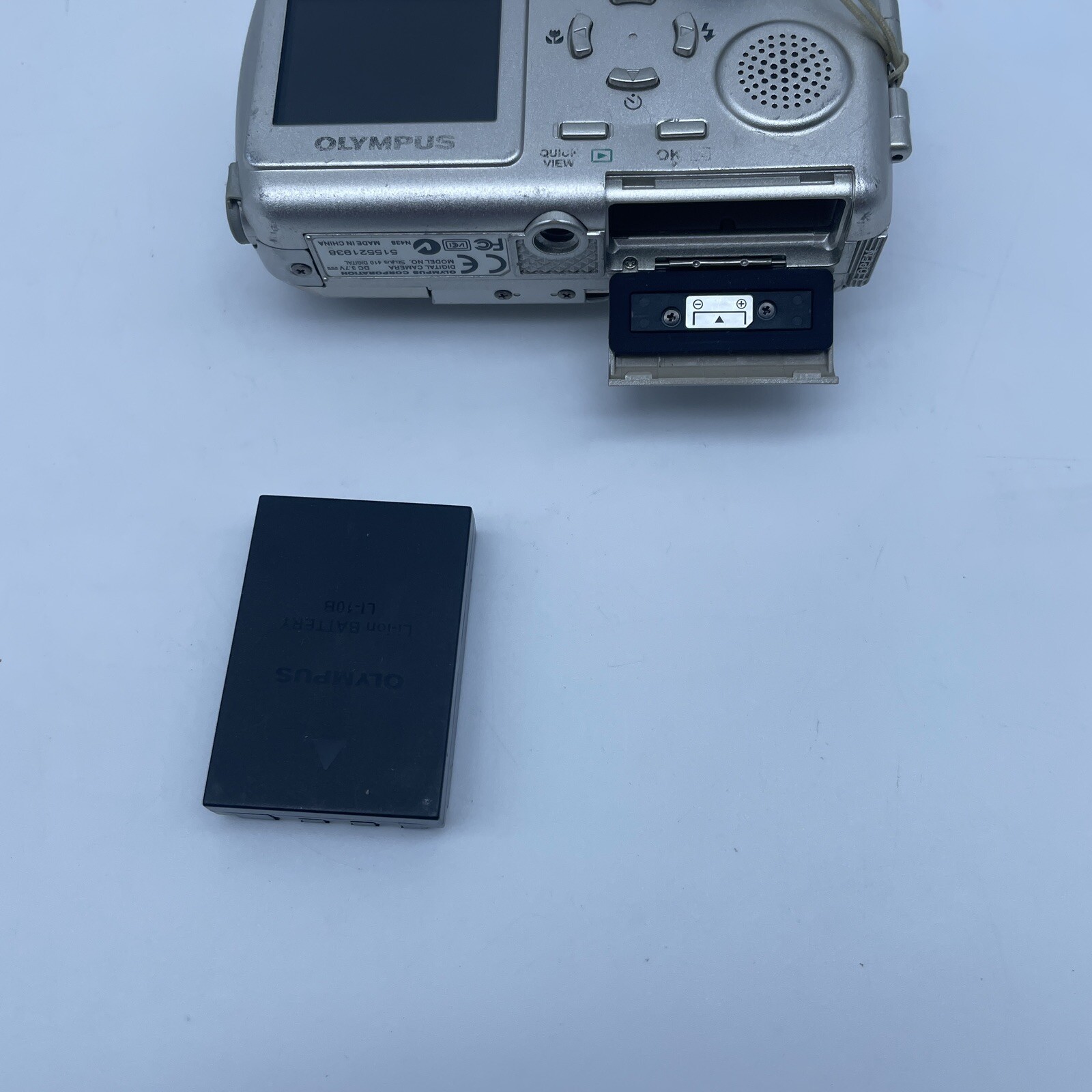 Olympus Stylus 410 Digital Camera Silver/Gold Camera Only No Charger