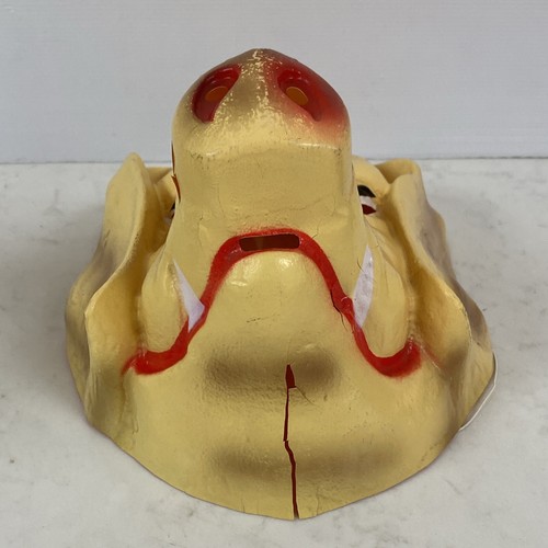 Pig Mask Brittle Plastic Vintage 1980’s Old Stock Damaged - Picture 2 of 12