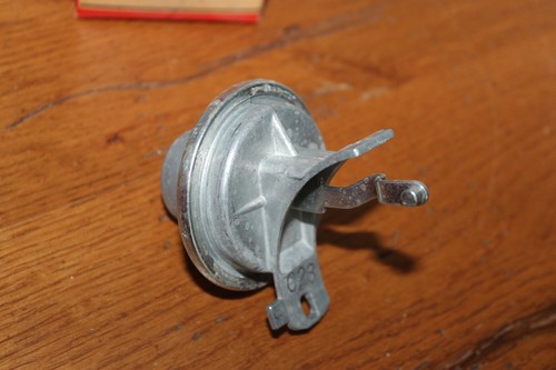 Vintage NOS Standard Vacuum Control VC36 - Picture 2 of 3