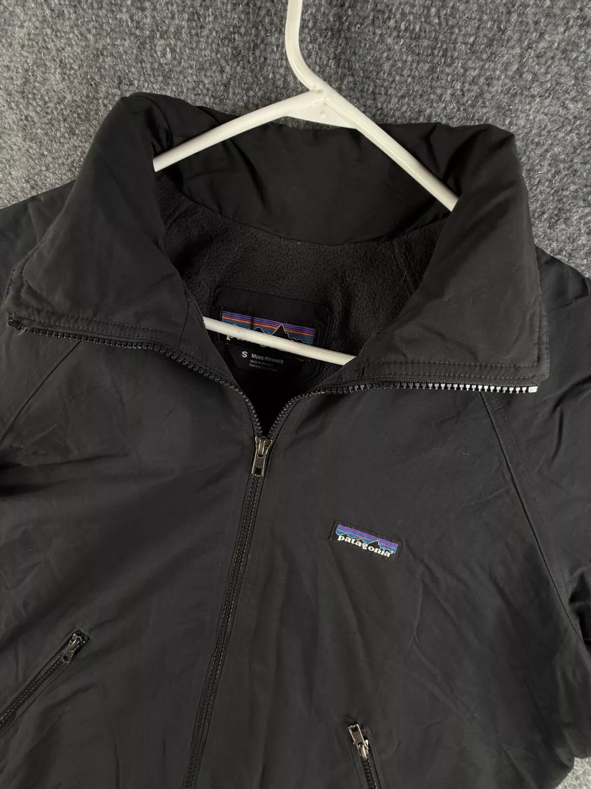 patagonia full zip shelled synchilla warm fleece lined adult jacket