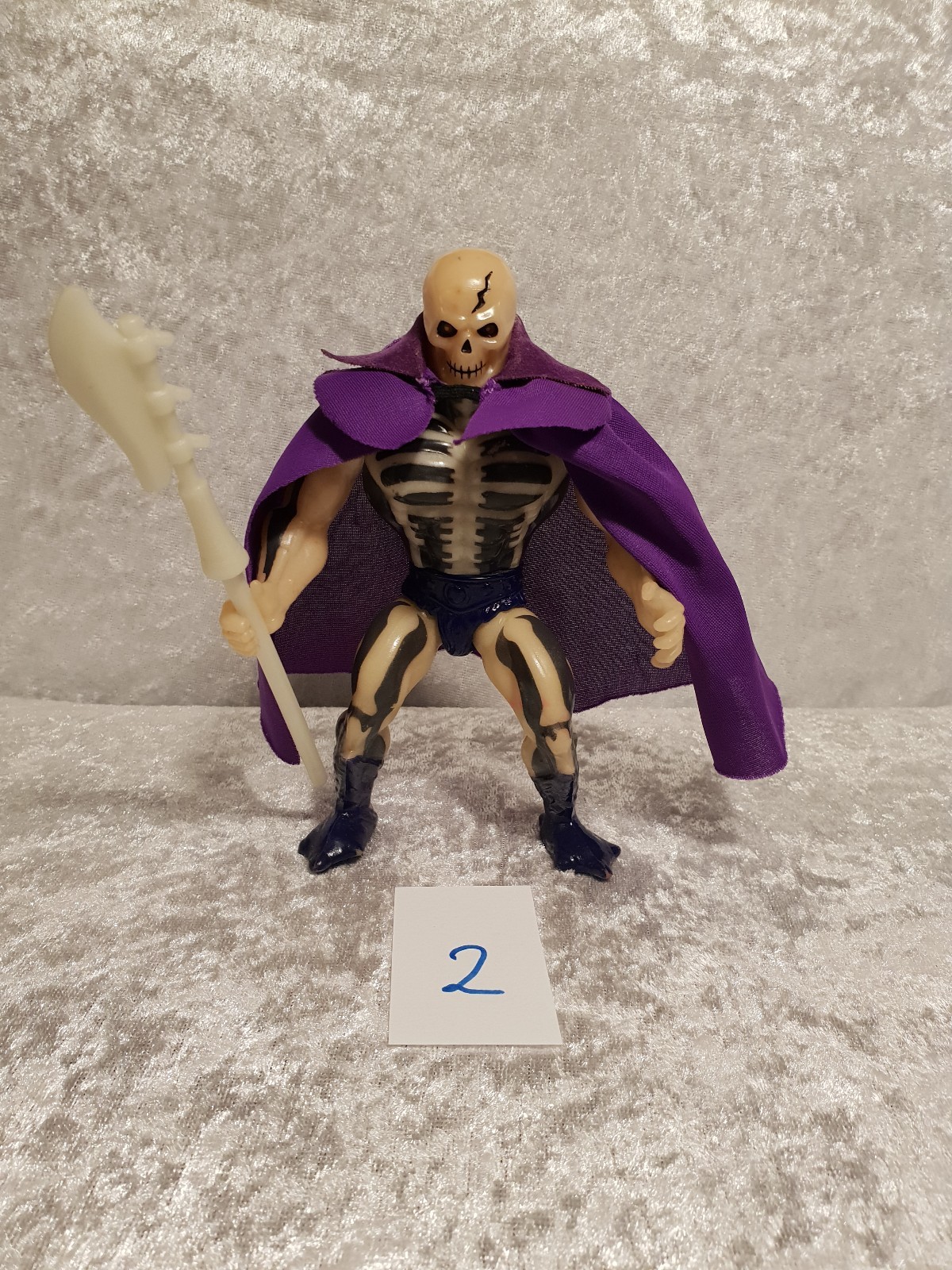 MOTU Scareglow with original cape and glow In The Dark Halberd. 2 MOTU Scareglow with original cape and glow In The Dark Halberd. 2