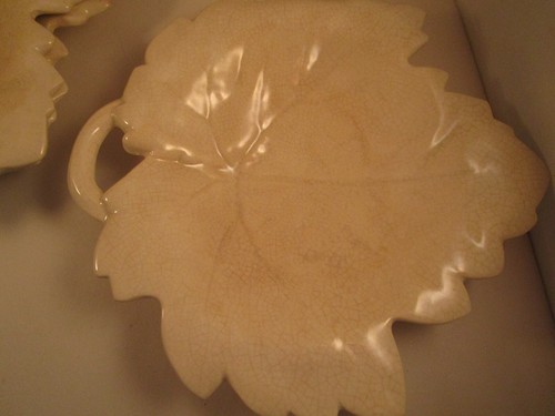 Vintage Sarreguemines France Set of 5 Leaf Shaped Plates Dishes - Picture 2 of 17