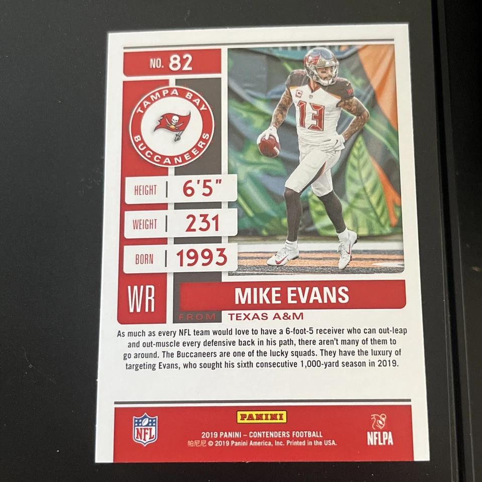 2019 Panini Contenders - Season Ticket #82 Mike Evans - Image 2 of 2