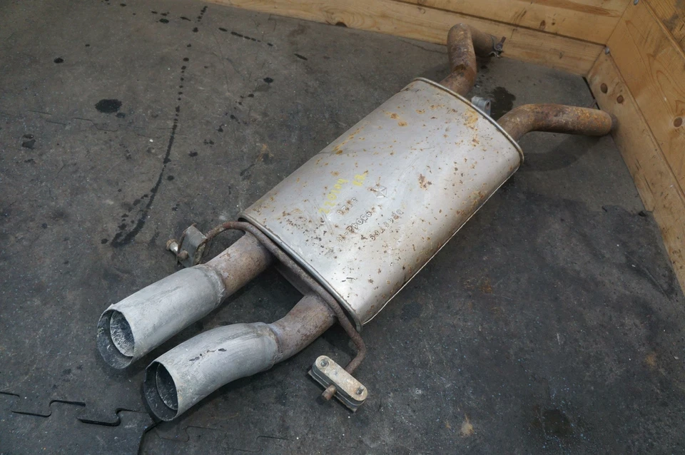 Muffler Exhuast Assembly OEM 5245788 Dodge Viper Gen 2 1996-02 *Bent* - Image 2 of 4