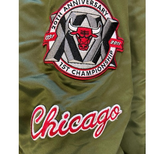 Mitchell & Ness 1991 NBA Chicago Bulls Satin Bomber Jacket Coat SIZE 2XL - Picture 9 of 10