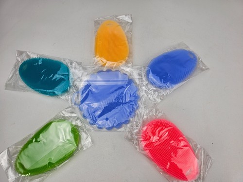 NEW Silicone Body Scrubber Set of 6, Exfoliating, Multicolor, Plus Brush Mat - Picture 3 of 9