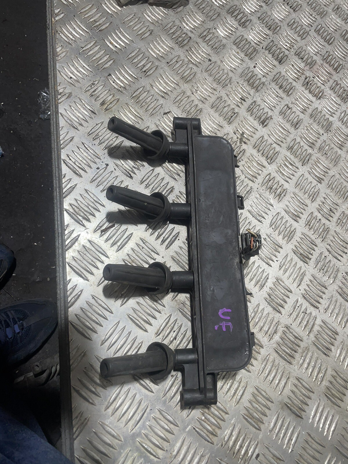 Citroen Xsara Picasso 1.6 8v Ignition Coil Pack Module 9635864980 for