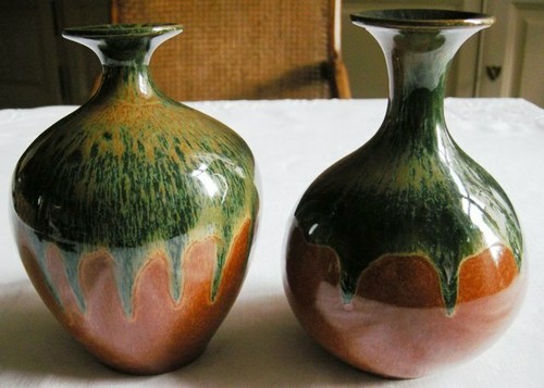 ZWEI LACKIERTE TERRAKOTTA VASEN AHOYO ANDALUSIEN - Bild 5 von 12