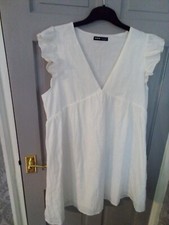 Shein Ladies White Knee Length Dress in size XL Unworn