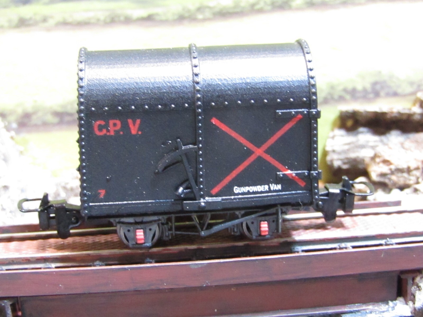 Picture 5 of 7