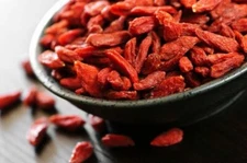 1 lb, GOJI BERRIES WOLFBERRY BERRY GRADE AAAA++ FROM QINGHAI  FREE SHIPPING