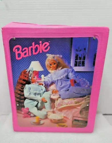 1995 Fold-out Bedroom Pink and White Barbie Case
