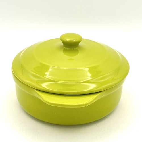 Petite Maison by Wildly Delicious Green Baking Dish And Lid 5 X 2 Inch Ceramic - Picture 4 of 11