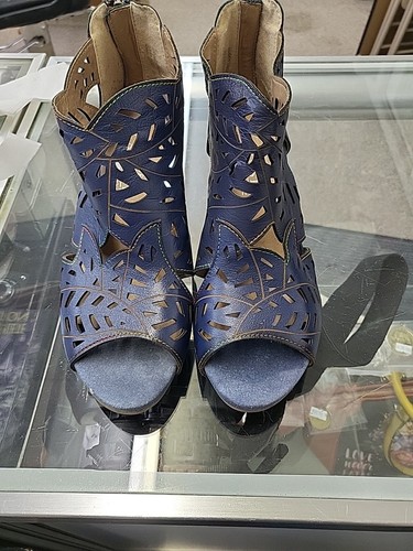 L’Artiste by Spring Step Womens Icon Leather Laser-cut Sandal - Black, 35M NEW