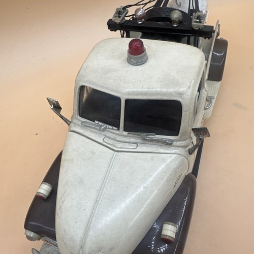 Jada 1:24 1953 Chevy 3100 THUNDER TOWING Wrecker Truck diecast White and Brown - Picture 3 of 15