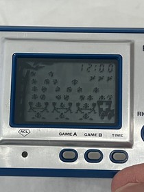 Vintage 1982 Nintendo Game&Watch Fire in very nice working condition