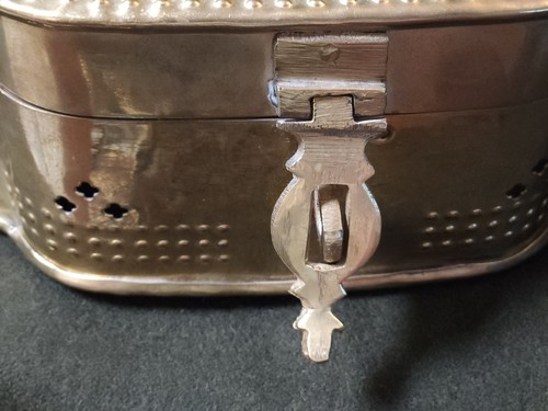 Brass Betel Nut / Spice Storage Box – Vintage Style – Silvestri Made in India - Picture 6 of 10
