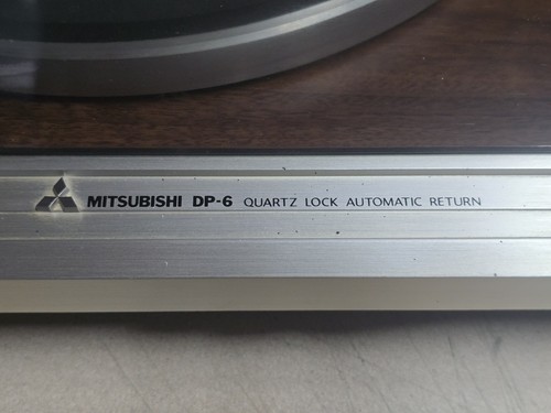 Mitsubishi DP-6 Quartz Lock Automatic Return Turntable w/ Nice Dustcover *TESTED - Picture 2 of 14