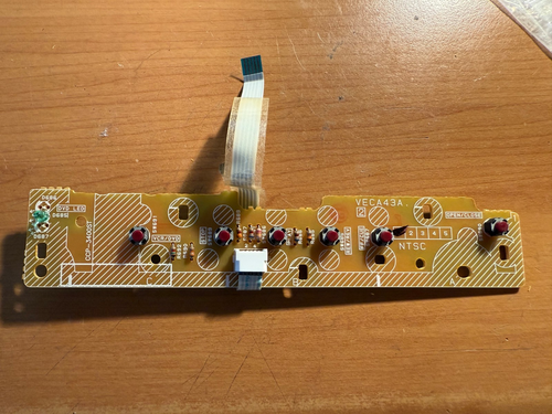 Toshiba SD-V392SV DVD VCR Player Power Button Board VECA43A - Bild 1 von 4