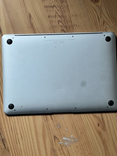 Apple MacBook A1534 12-inch Retina, 2015 Model - Picture 3 of 3
