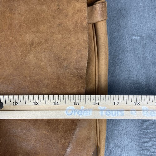 THE J. PETERMAN COMPANY COUNTERFEIT MAILBAG LEATHER PREOWNED FABULOUS BAG! - Picture 17 of 20