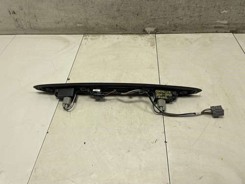 2015 CHRYSLER 200 REAR TRUNK MOULDING TRIM PANEL OEM+  - Picture 5 of 12