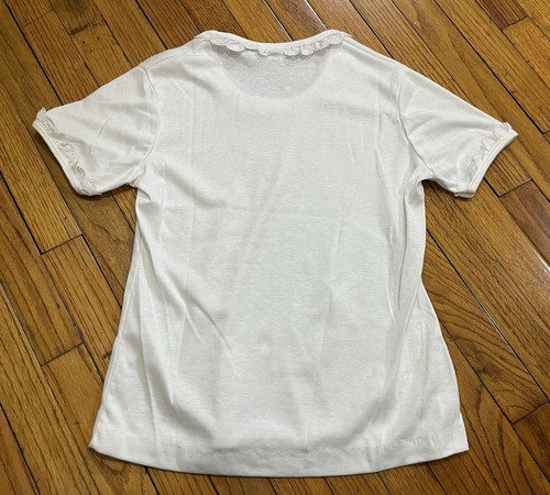 Gertrude Davenport White Shirt with Ruffled Collar and Sleeves Women's Medium - Picture 2 of 8