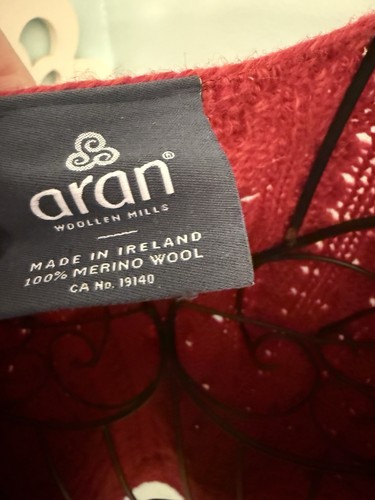 Cárdigan tejido con cable Aran Crafts Ireland suéter de lana M botón rojo - Imagen 3 de 8