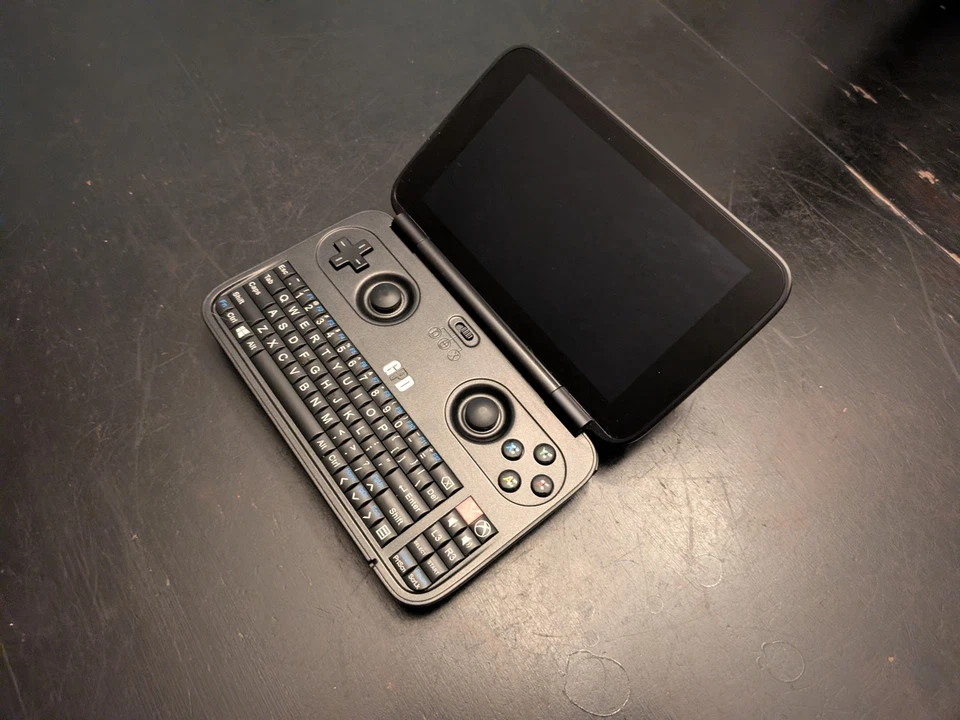 PC portátil GPD Win Intel x7-Z8700 1,6 GHz 64 GB SSD 4 GB RAM Windows Foto 2 de 4