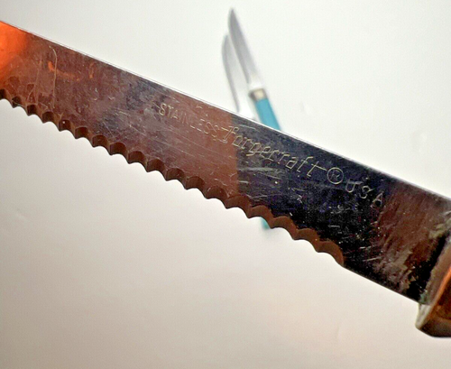 3 Vintage FORGECRAFT Stainless Kitchen Serrated Knives Blue Handle USA Made - Picture 2 of 6