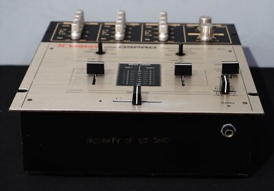 Vestax pmc05PRO 通電確認済みベスタクスDJミキサーDJmixer 中古品のVestaxのDJミキサー、PMC-05ProSLのご紹介です。