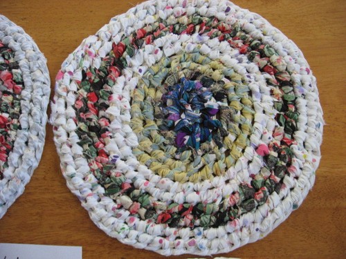 New Handmade Chair Pads 13-14 inches diameter Lot of 4 Assorted Colors #CP7 - Picture 5 of 7