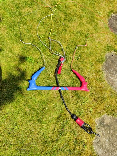 Takoon Furia Alpha Kite 8m + Takoon Synaps bar & lines - in excellent condition - 第 5/18 張圖片