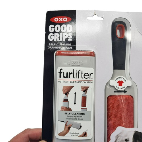 Cepillo de ropa autolimpiante OXO Good Grips para pelo de animal gato perro - Imagen 3 de 8