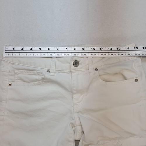 American Eagle Jean Shorts Womens 8 White Midi Mid Rise Cuffed Stretch Denim - Picture 7 of 9