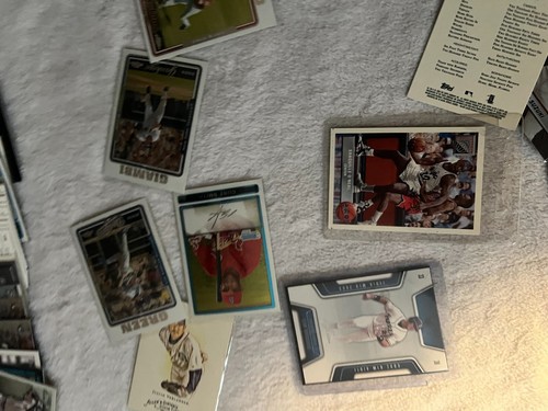 HUGE SPORTS CARD LOT PATCHES AUTOS ROOKIES LOW number NBA NFL MLB 20 card - Picture 4 of 12