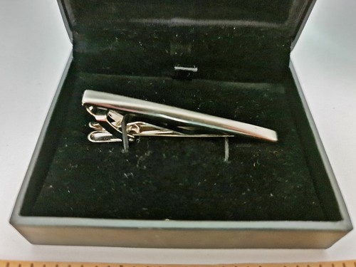 VINTAGE AUTHENTIC CONNEXION SILVER TONE METAL MENS TIE CLIP ORIGINAL BOX