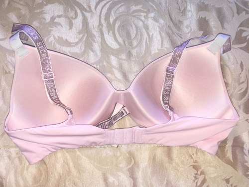 Victorias Secret 34C Pink Wireless Bra T-Shirt Lightly Lined Straps Spell Out VS - Picture 4 of 10