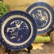  2 Vintage Blue Willow 9  Salad Plates Made In England Beautiful   Color NICE 