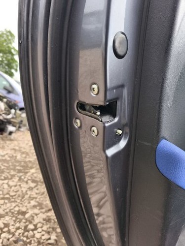 HYUNDAI I20 2008-2015 DOOR LOCK MECH (REAR PASSENGER SIDE) - Picture 1 of 2