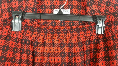 Falda Top de Colección Andrea Gayle Pequeña Roja Negra 2 Piezas Mangas Largas Falda Midi 12 - Imagen 8 de 11