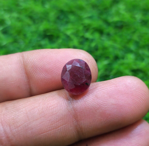 Top Quality Huge Red Ruby Faceted Oval Shape 8.50 Crt Loose Gemstone For Jewelry - Picture 3 of 8