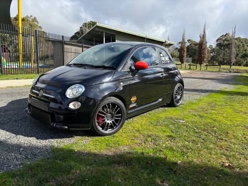 2013 Fiat Abarth 500 Esseesse - Picture 2 of 11
