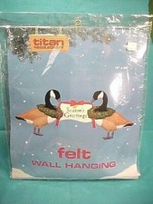 TITAN NEEDLECRAFT 778 FELT WALL HANGING KIT CHRISTMAS GEESE SEASON'S GREETINGS
