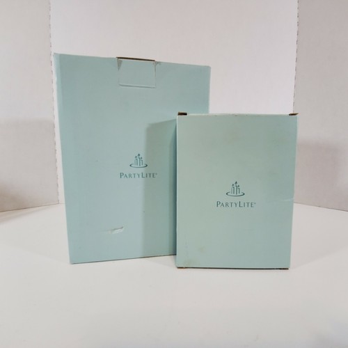 Partylite L2012 Silver Snowflake Wax Luminary With Nordic Ice Votive Candles - Picture 9 of 12