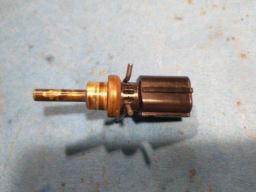OEM GENUINE AUTHENTIC VOLVO XC90, ETC. COOLANT TEMPERATURE SENSOR 8653182 JAPAN - Picture 4 of 7