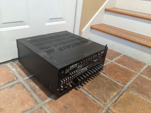 Yamaha Aventage RX-A3070 9.2 Channel Surround Sound Receiver - Picture 5 of 10